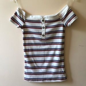 [🍄] “off shoulders” striped top ♡ xs